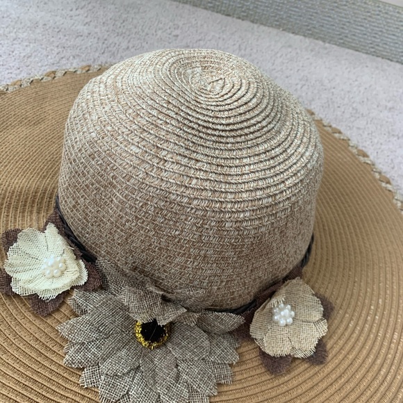 Sun hat - Picture 2 of 3